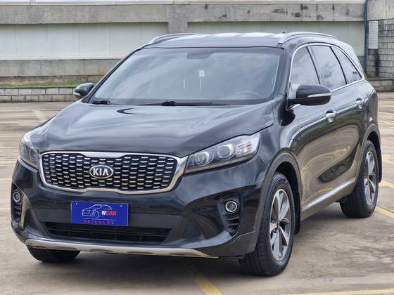 KIA SORENTO 2.4 16V GASOLINA EX 7L AUTOMÁTICO KIA SORENTO 2.4 16V GASOLINA EX 7L AUTOMÁTICO